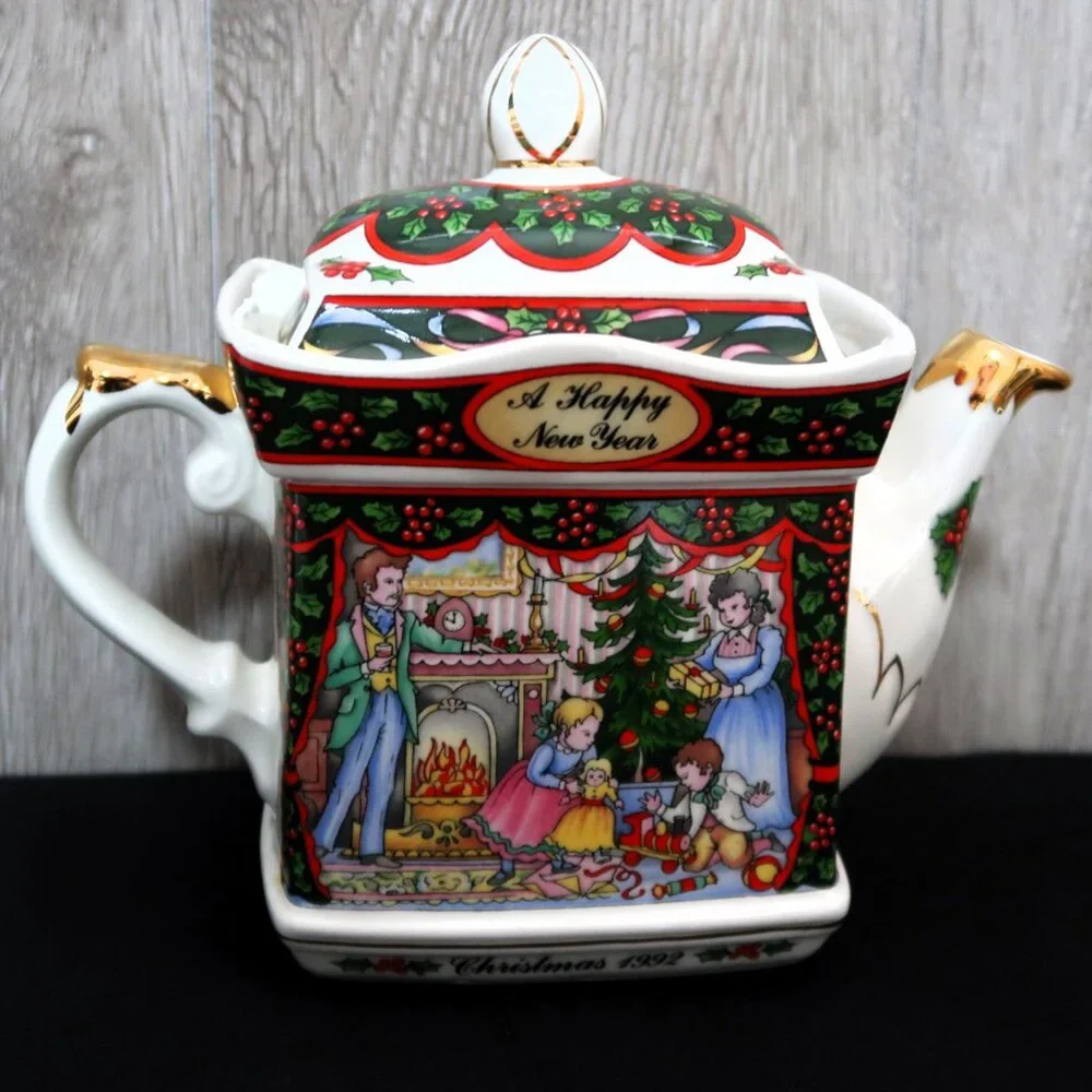 Early Holiday Decor Find Vintage 1992 Sadler 